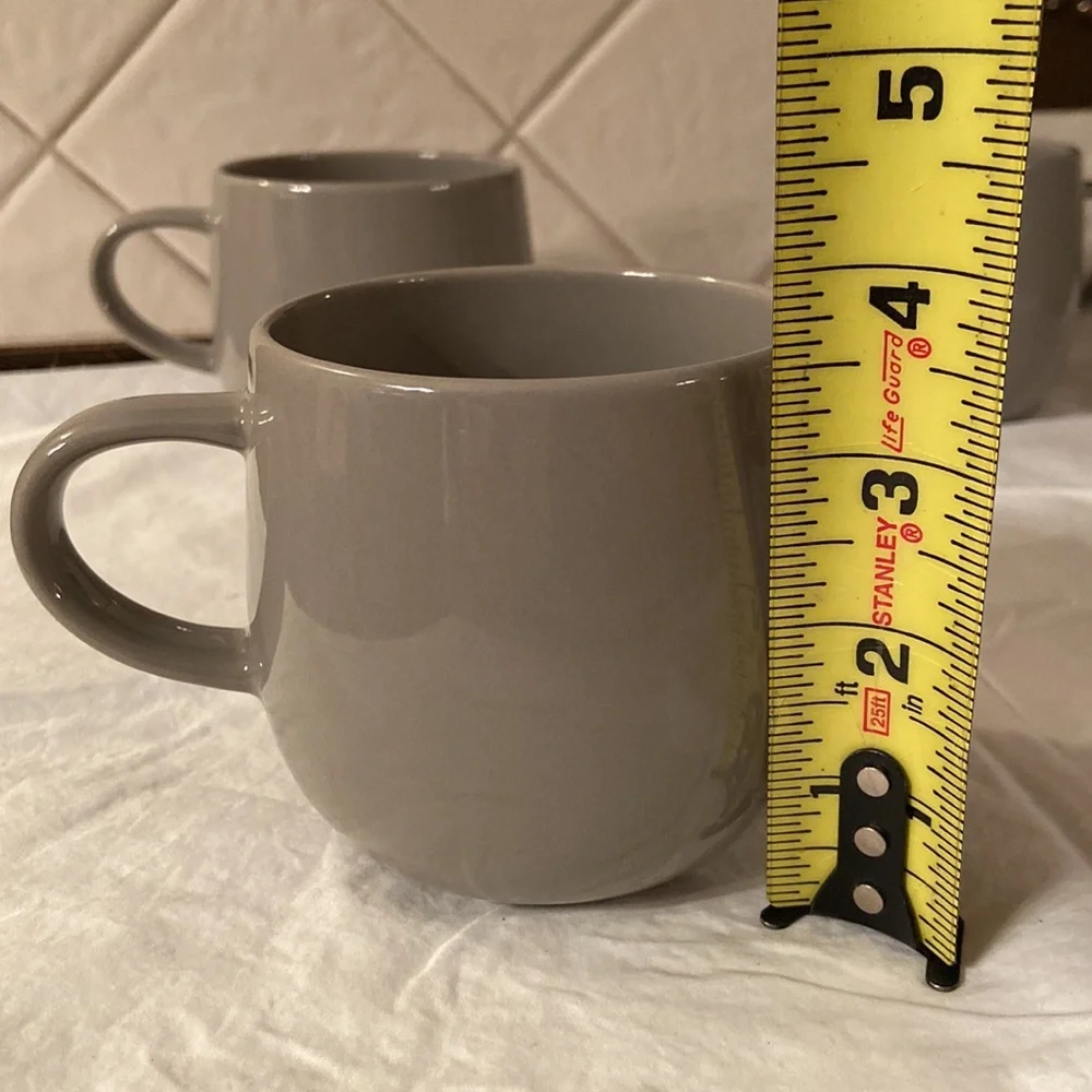 Set of 3 like new Crate & Barrel Camden Mugs